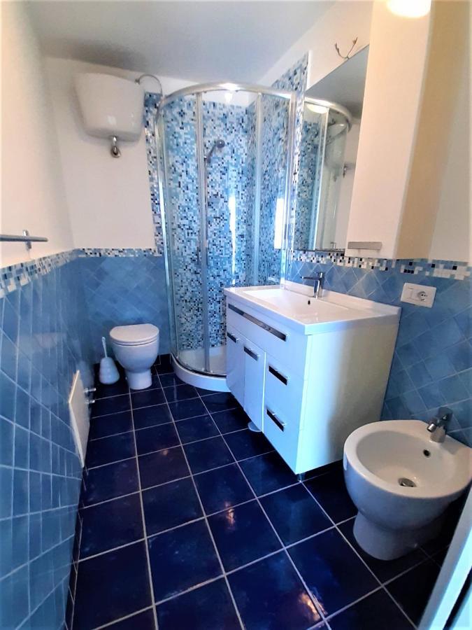 Maridea - Suarella Apartment Ponza Bagian luar foto